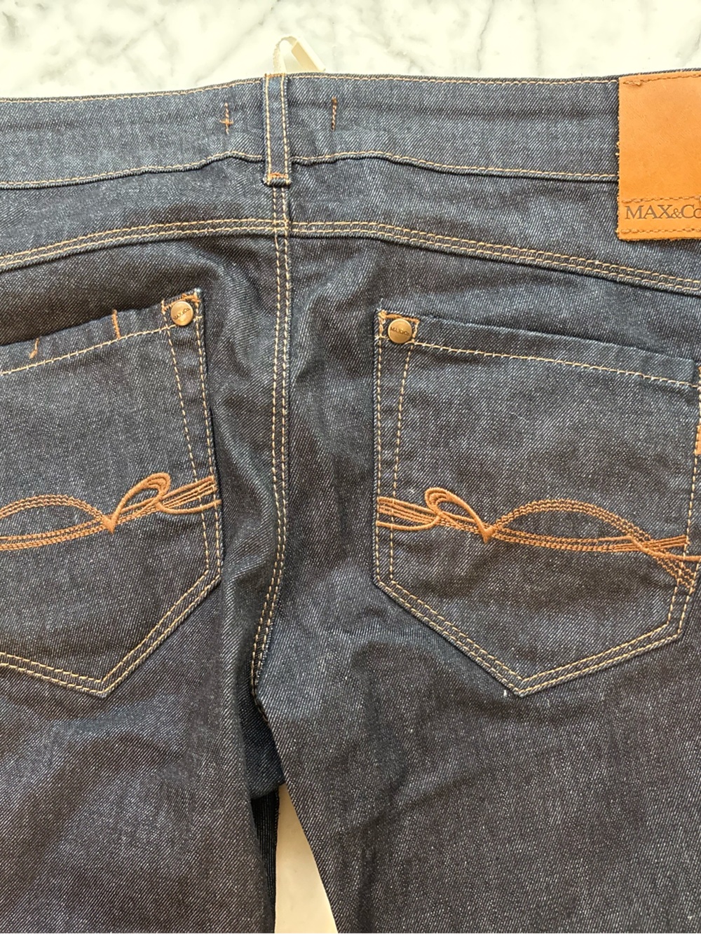 Max & Co. Dark Blue Straight Leg Women’s Jeans with Contrast Stitching